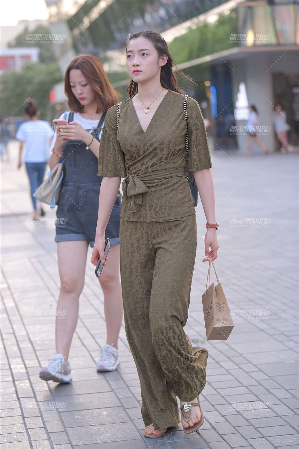 图片[5]-【街拍之魂赛帖】这一刻风都安静了下来-街拍流行馆