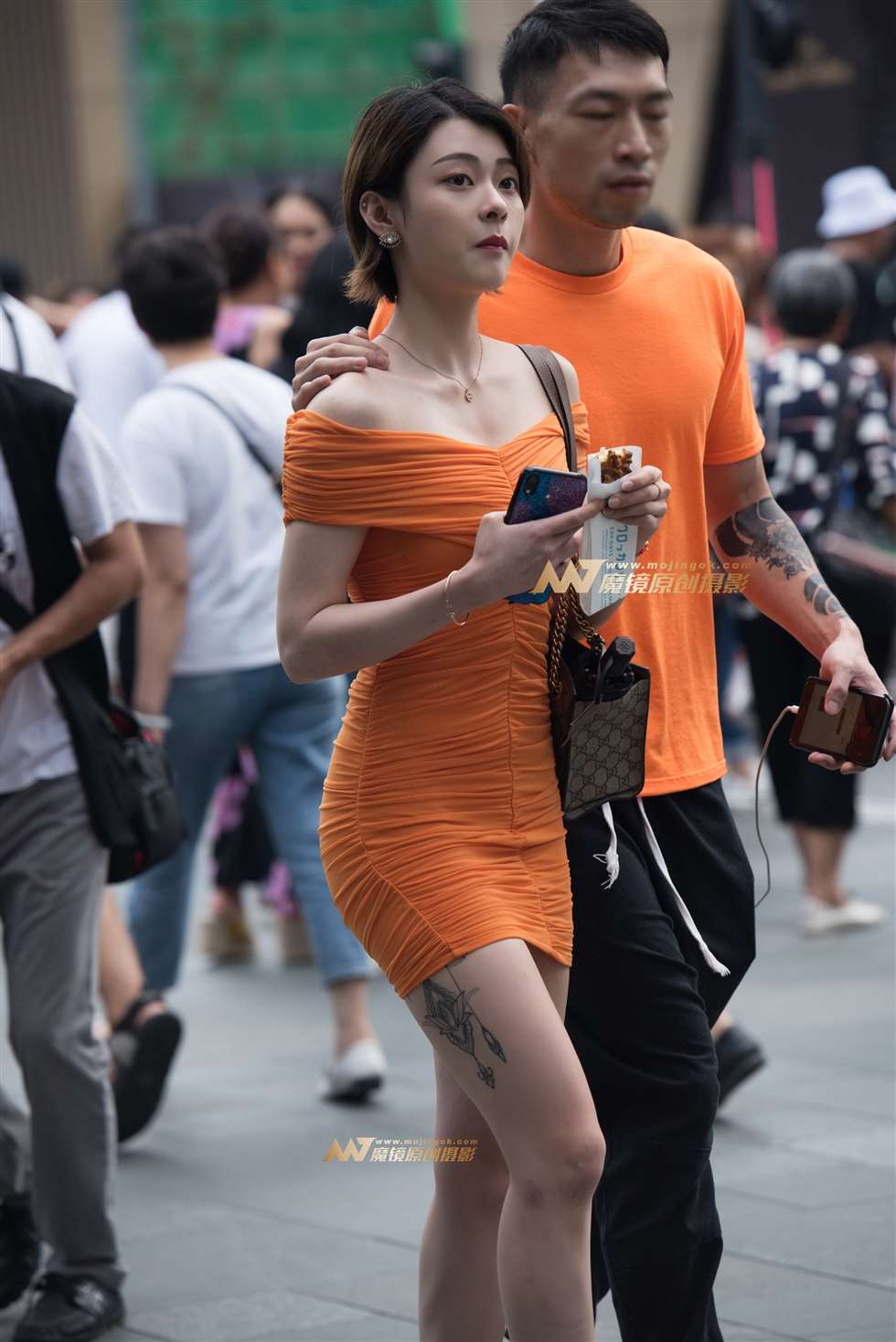 图片[3]-高跟包臀裙美女-街拍流行馆