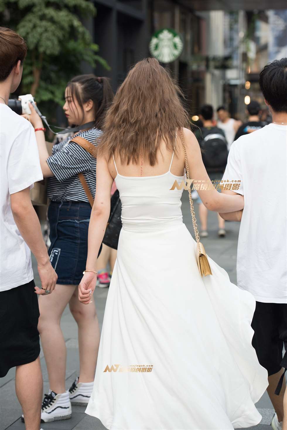 图片[2]-连衣裙高跟美女-街拍流行馆
