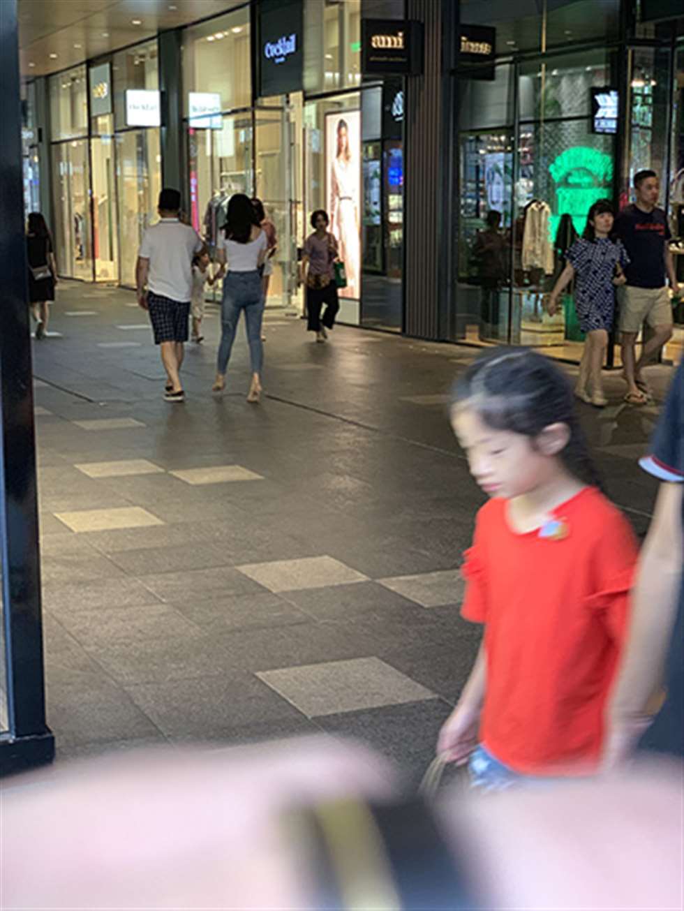 图片[3]-【视觉冲击赛贴】日常逛街，紧牛，高跟，女友-街拍流行馆