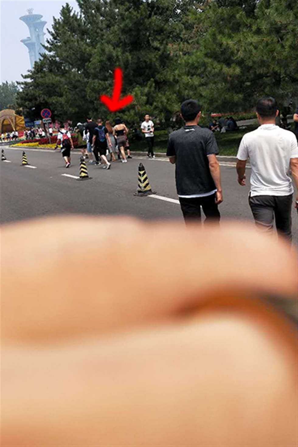 图片[3]-【街拍之魂赛帖】搭讪丰臀小姐姐-街拍流行馆
