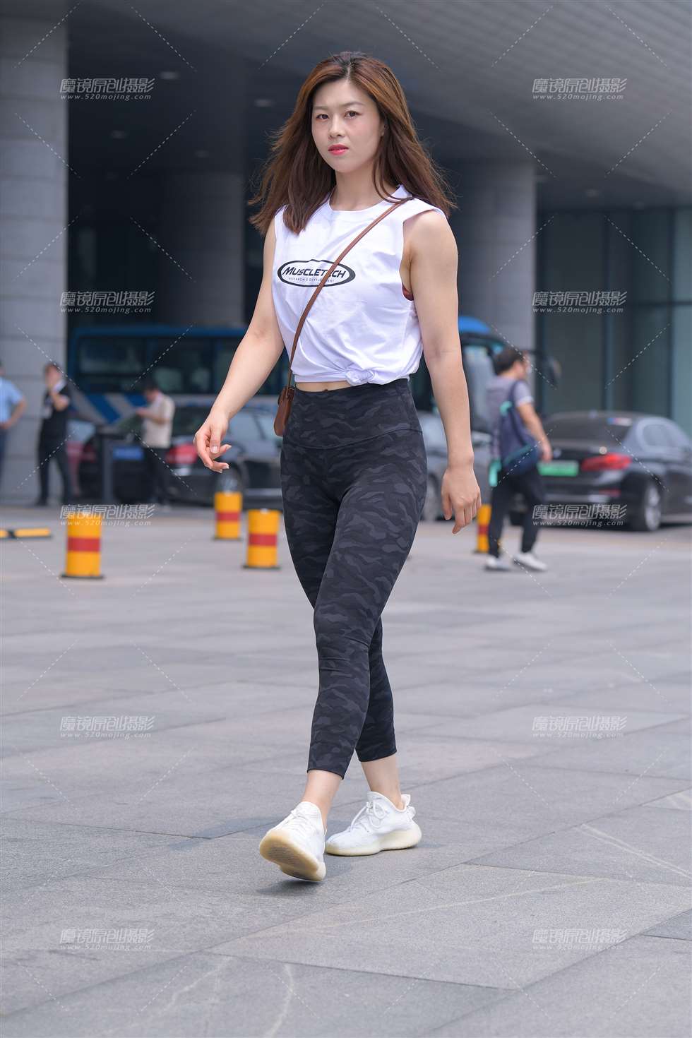 图片[1]-【红石赛贴】搭讪瑜伽美女-街拍流行馆