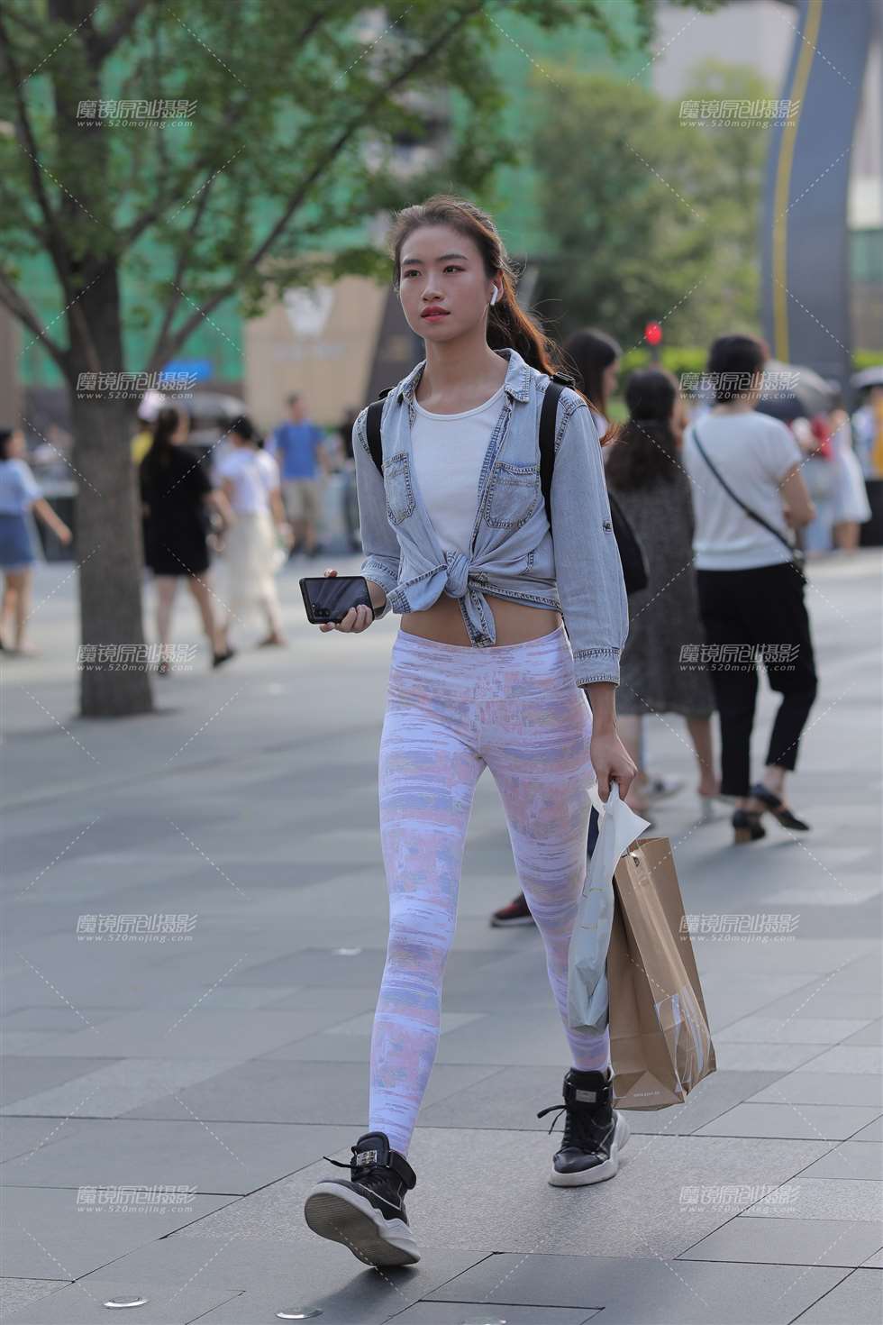 图片[5]-【凯恩赛贴】阳光靓丽活泼的健身女孩-街拍流行馆