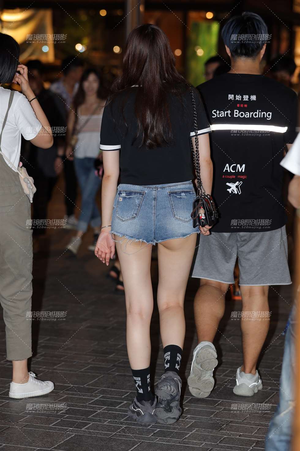 图片[4]-【小默赛帖】第1384篇热裤美女-街拍流行馆