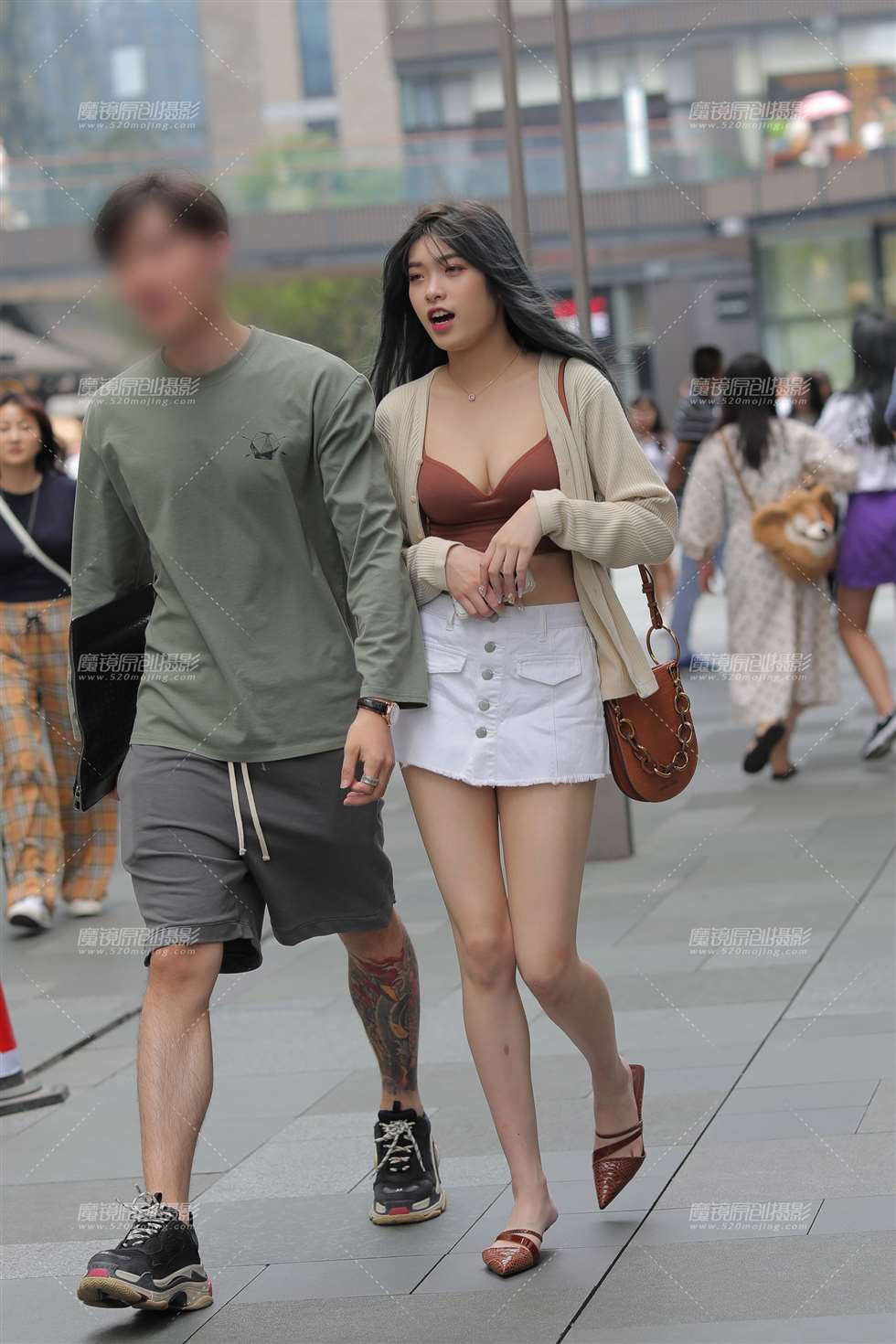 图片[5]-【凯恩赛贴】长腿酥胸-街拍流行馆
