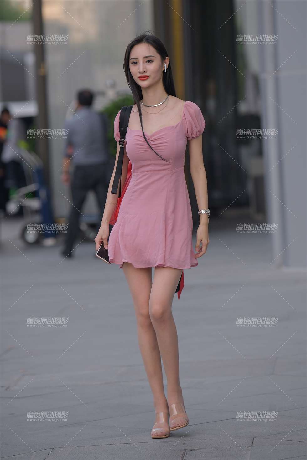 图片[4]-【街拍之魂赛帖】高颜值大长腿，爱了吗-街拍流行馆