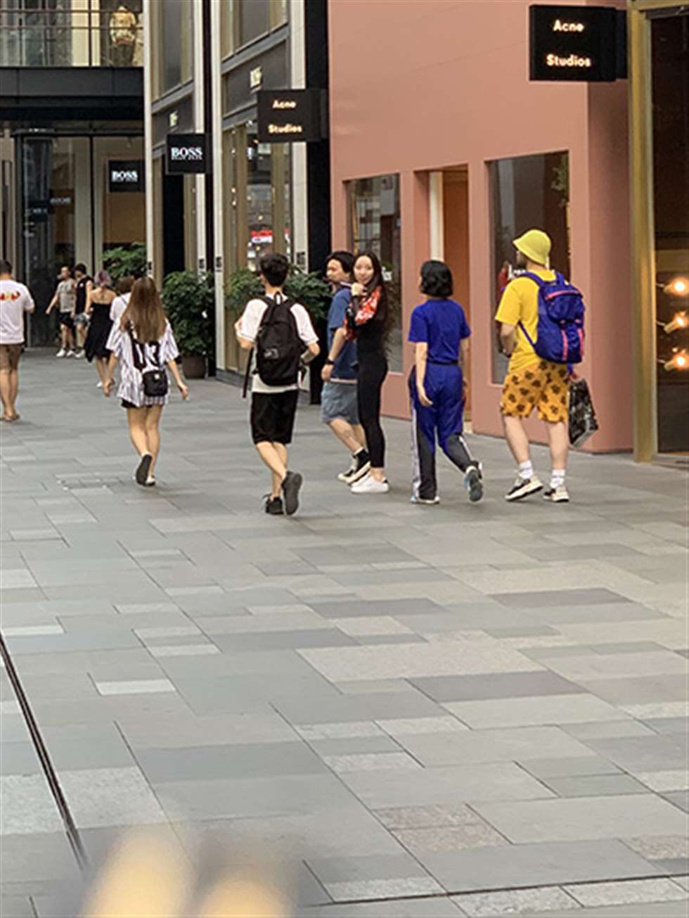 图片[3]-【视觉冲击赛贴】塑身连体服的小姐姐~比较罕见吧-街拍流行馆