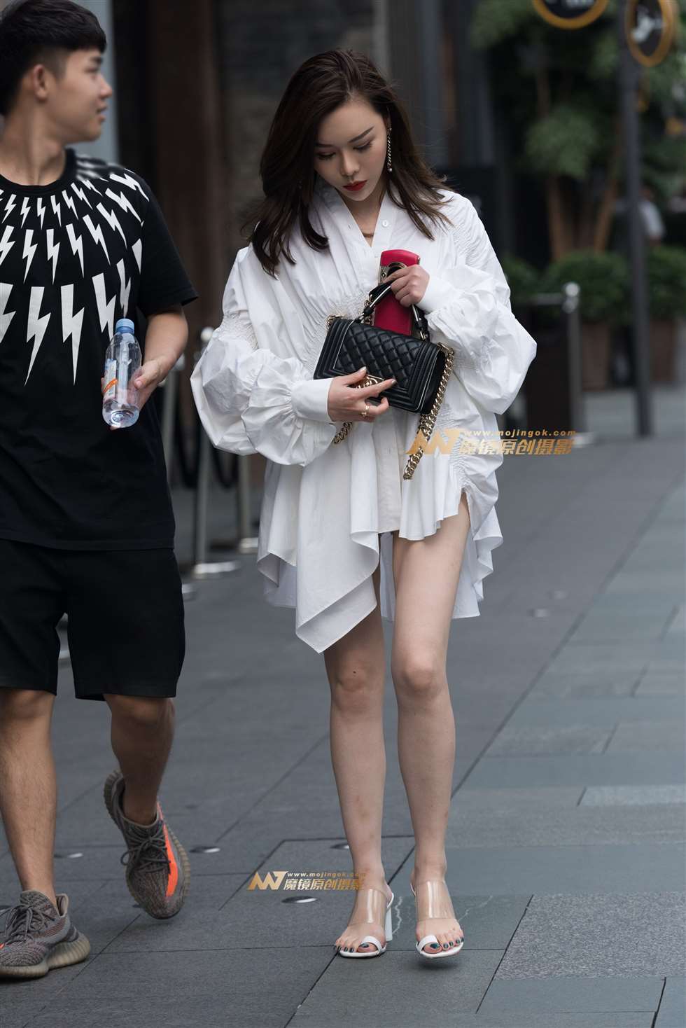 图片[4]-高跟长腿美女-街拍流行馆