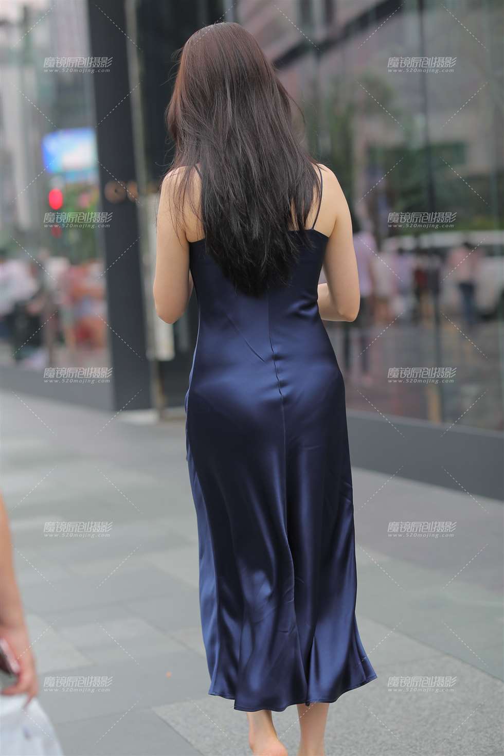 图片[2]-【凯恩赛贴】真丝美**-街拍流行馆