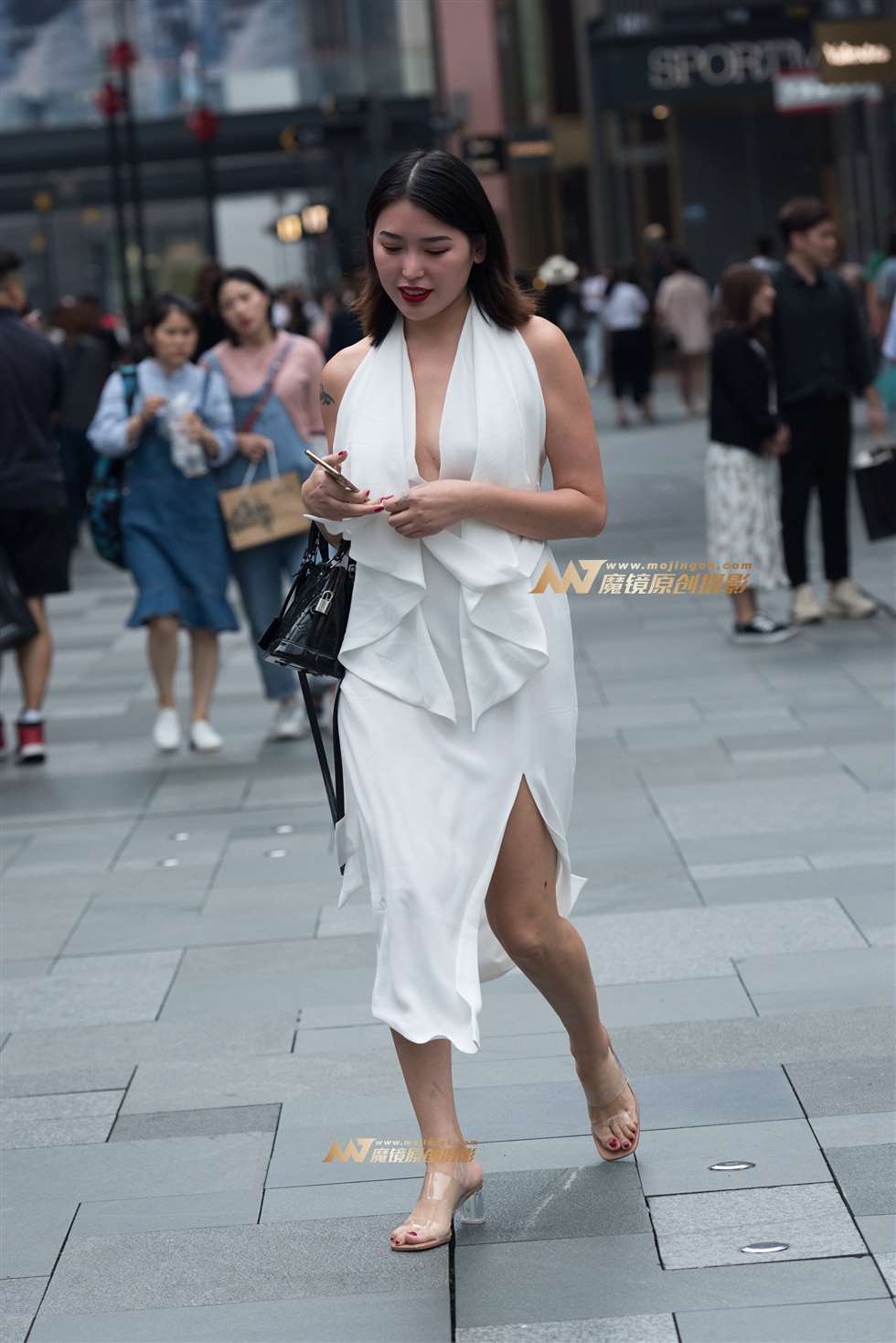 图片[1]-风韵美丽**-街拍流行馆