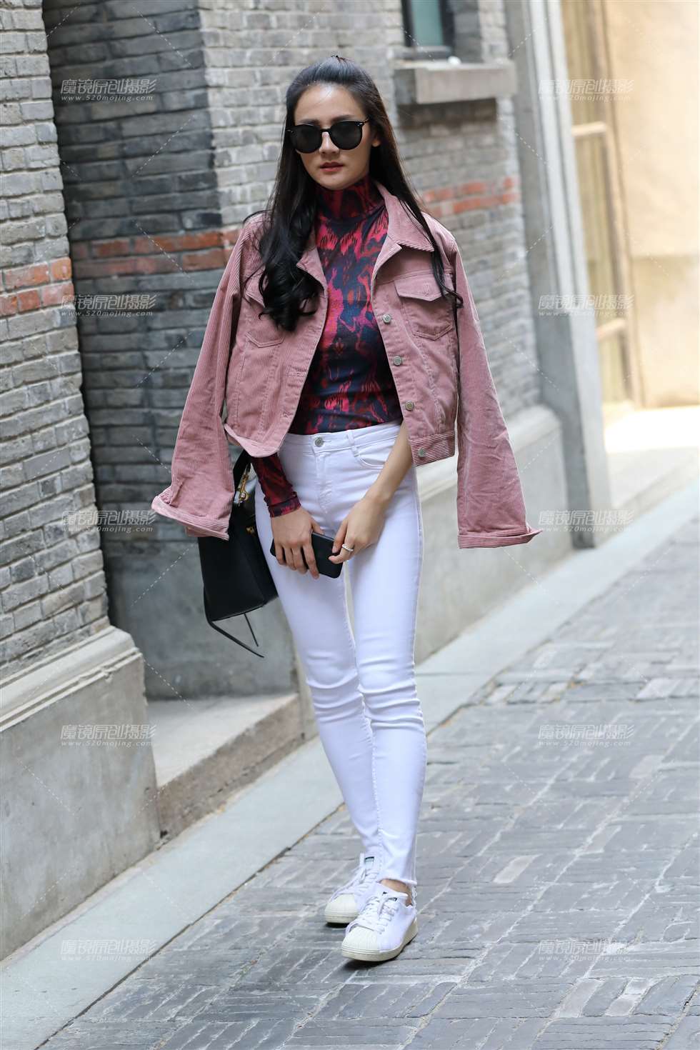 图片[4]-【欧阳幽明赛帖】包臀紧身白裤美女-街拍流行馆