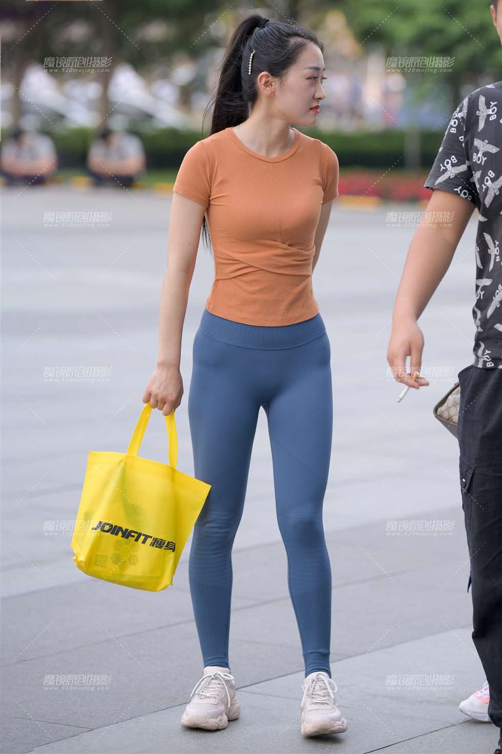 图片[4]-【红石赛贴】身材很棒的美女-街拍流行馆