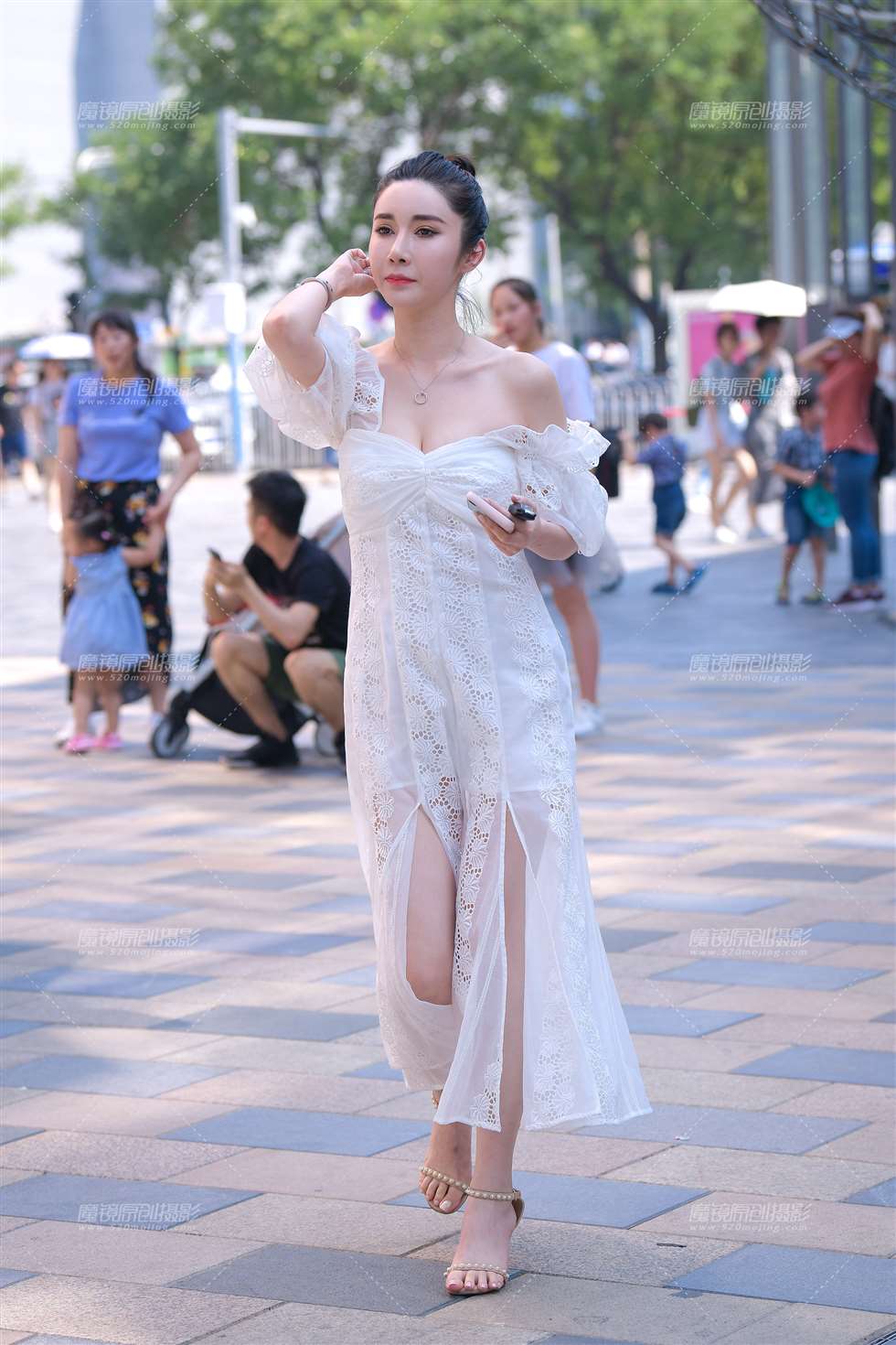 图片[1]-【街拍之魂赛帖】美丽白皙-街拍流行馆