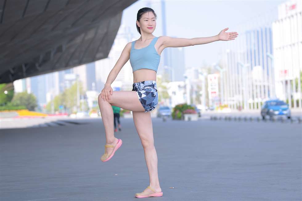 图片[3]-【街拍之魂赛帖】紧身短裤邻家气质**-街拍流行馆
