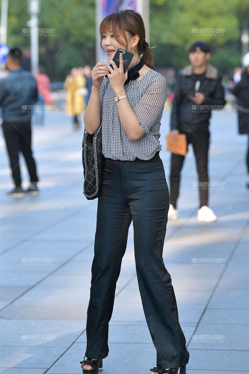 图片[1]-【红石赛贴】性感气质**-街拍流行馆