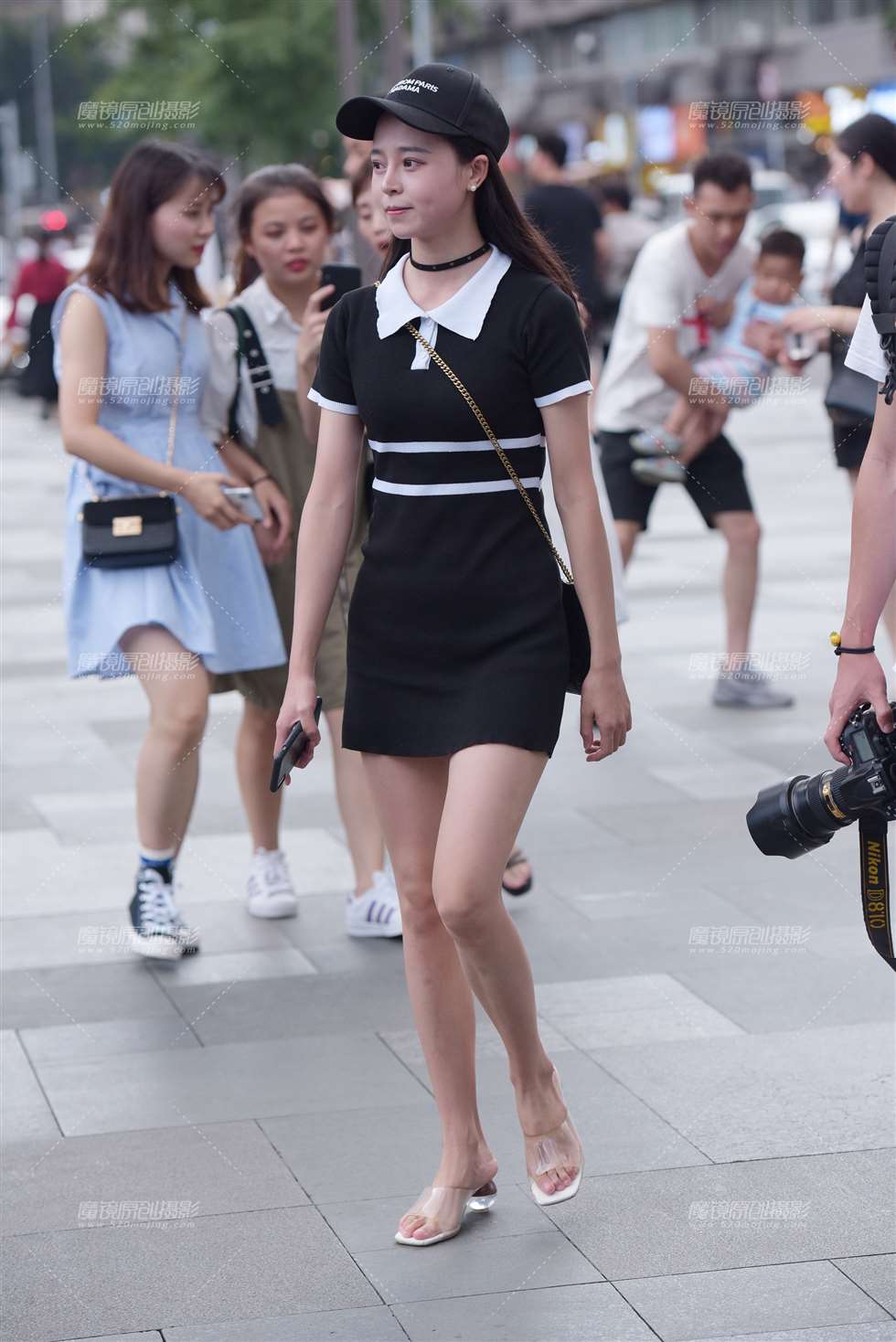 图片[1]-【慕容笙赛贴】逛街小姐姐-街拍流行馆