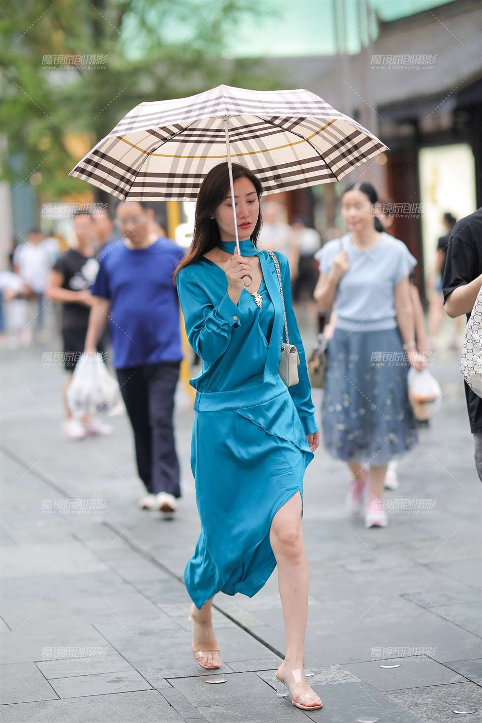 图片[4]-【凯恩赛贴】气质高雅-街拍流行馆