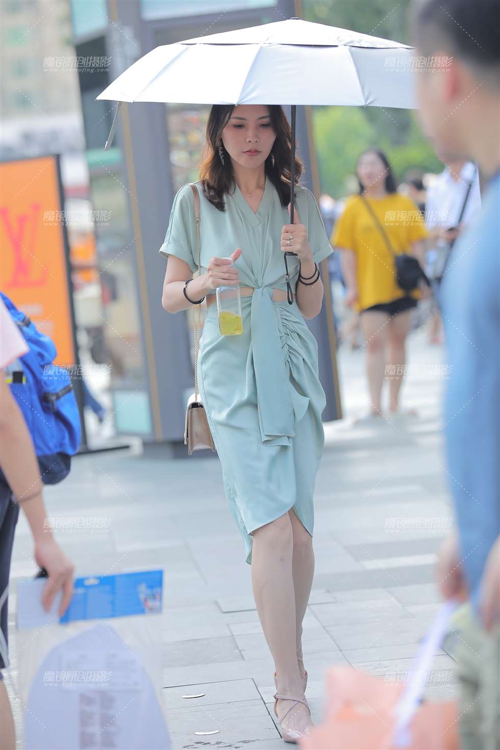 图片[4]-【凯恩赛贴】高挑气质女神-街拍流行馆