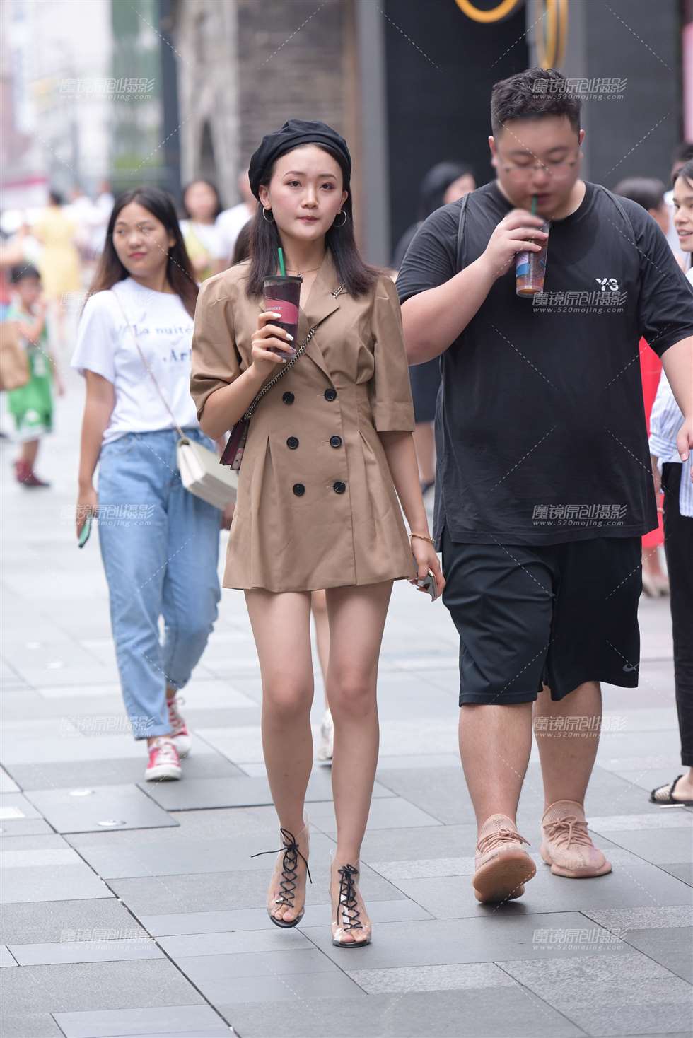 图片[1]-【慕容笙赛贴】甜美的小姐姐-街拍流行馆