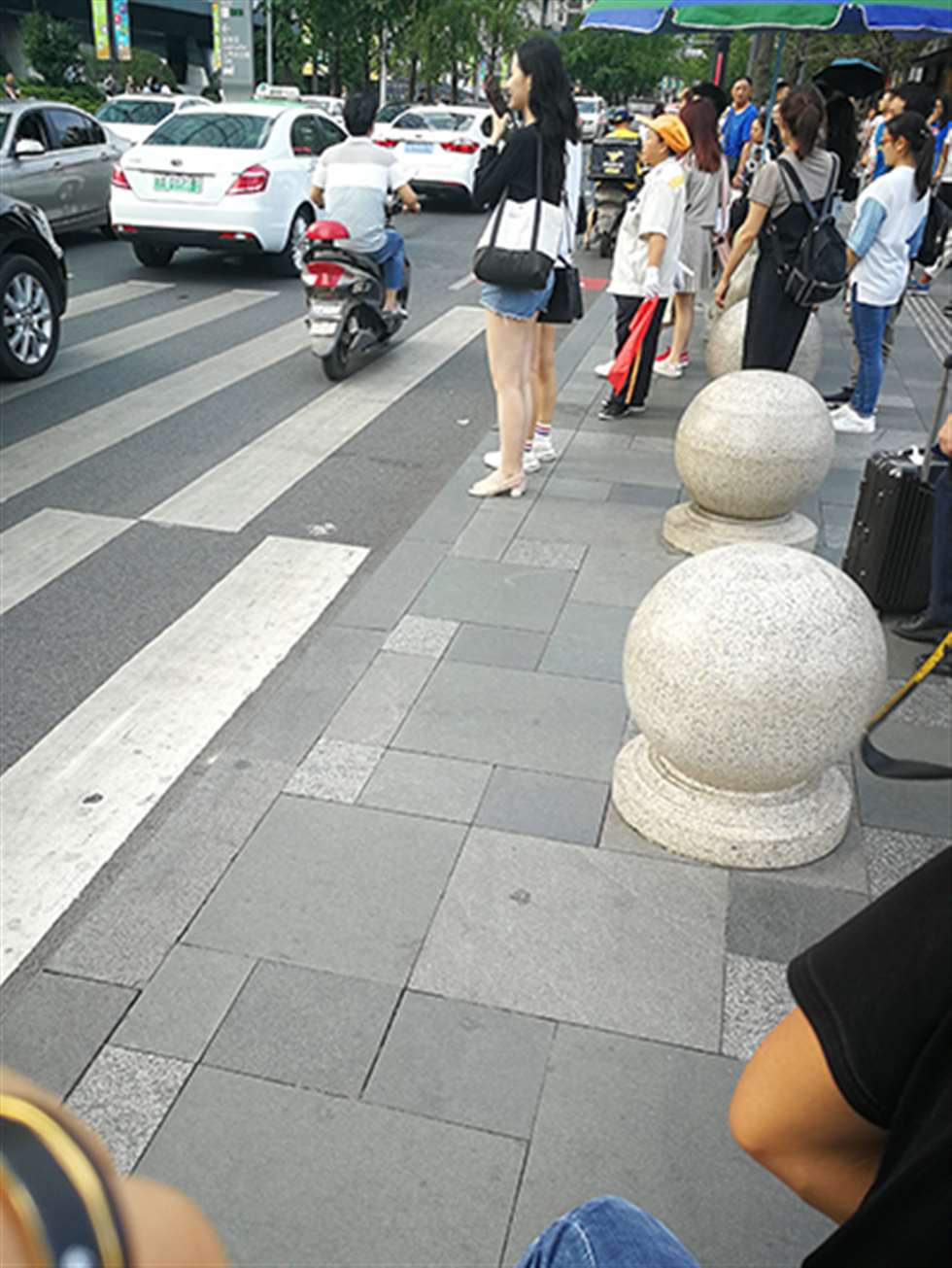 图片[3]-【慕容笙赛贴】肉肉的美女-街拍流行馆