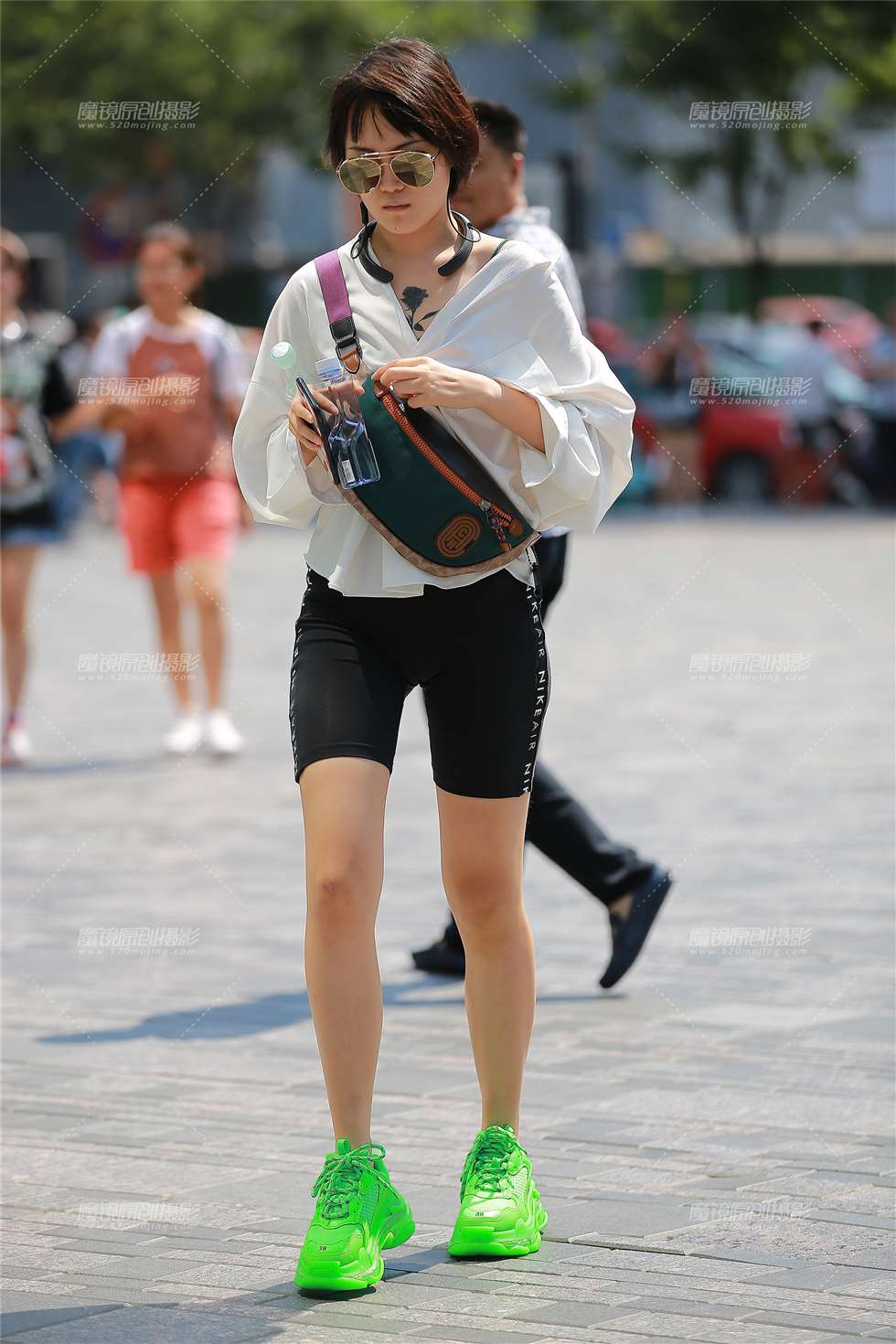 图片[5]-瑜伽短裤美女-街拍流行馆