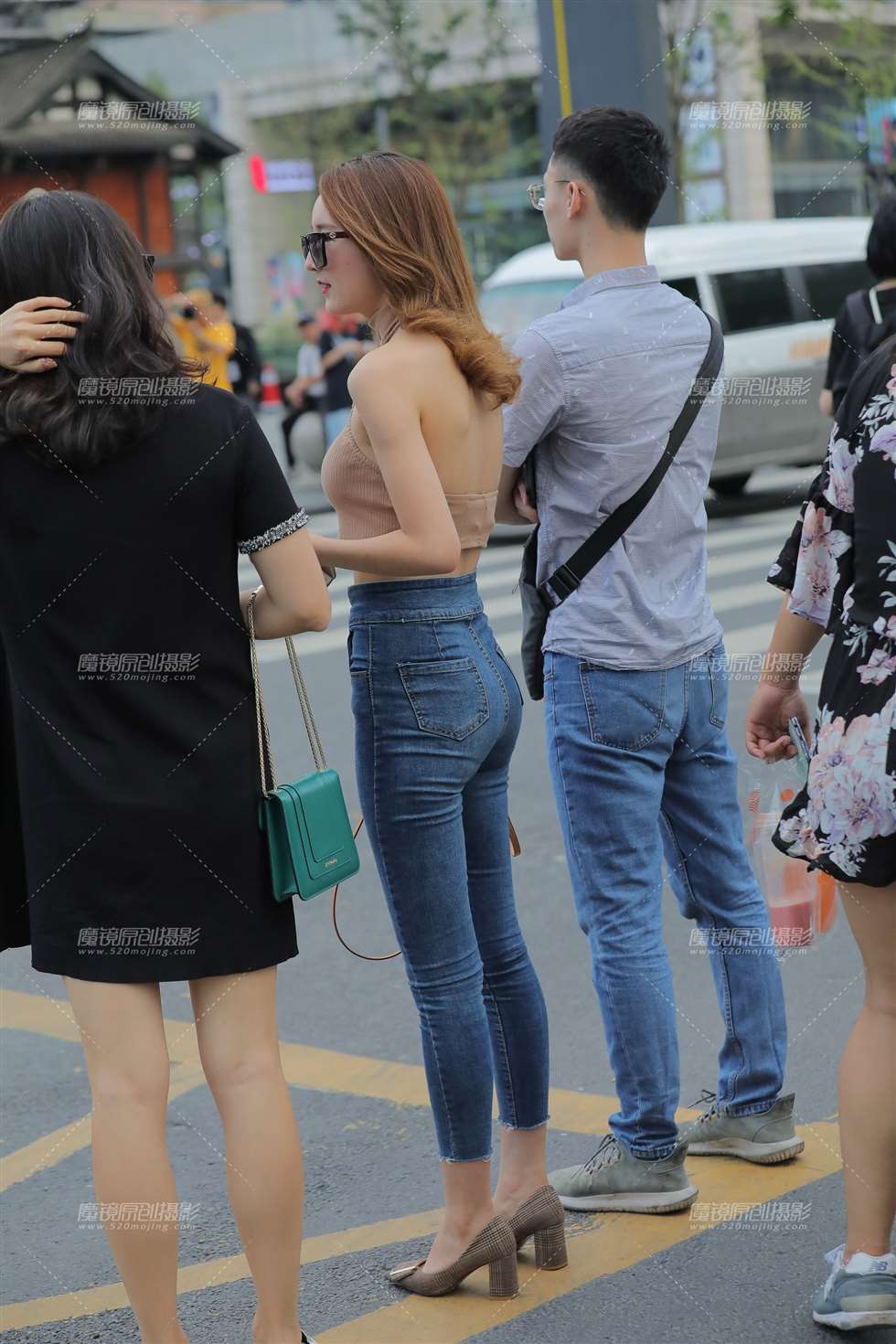图片[4]-【凯恩赛贴】绝美好身材-街拍流行馆