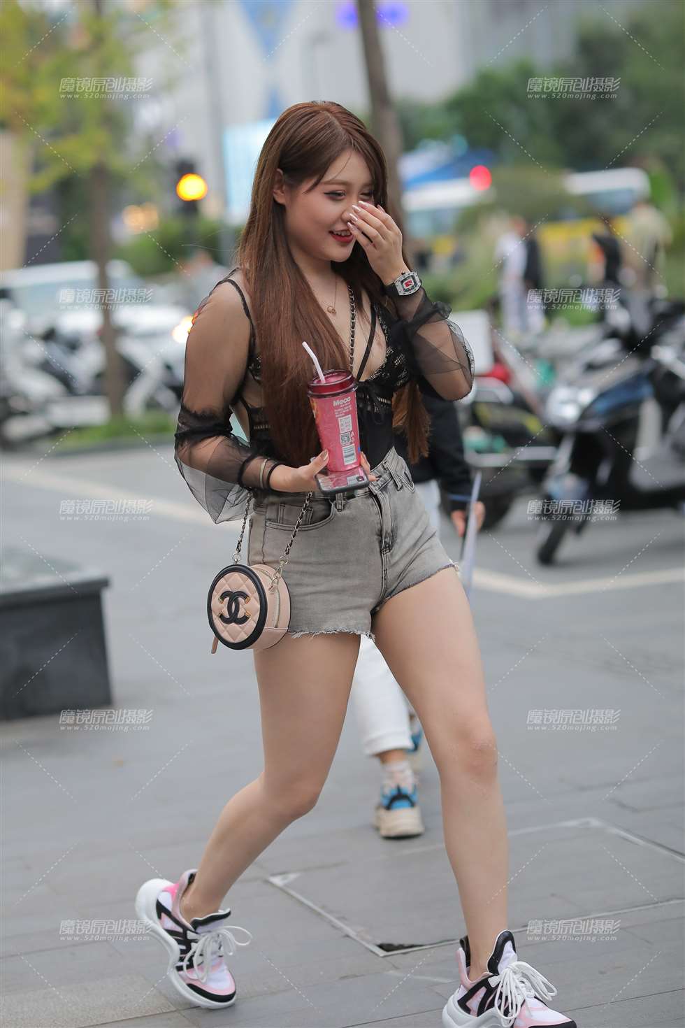 图片[4]-【凯恩赛贴】肥美可人的美眉-街拍流行馆