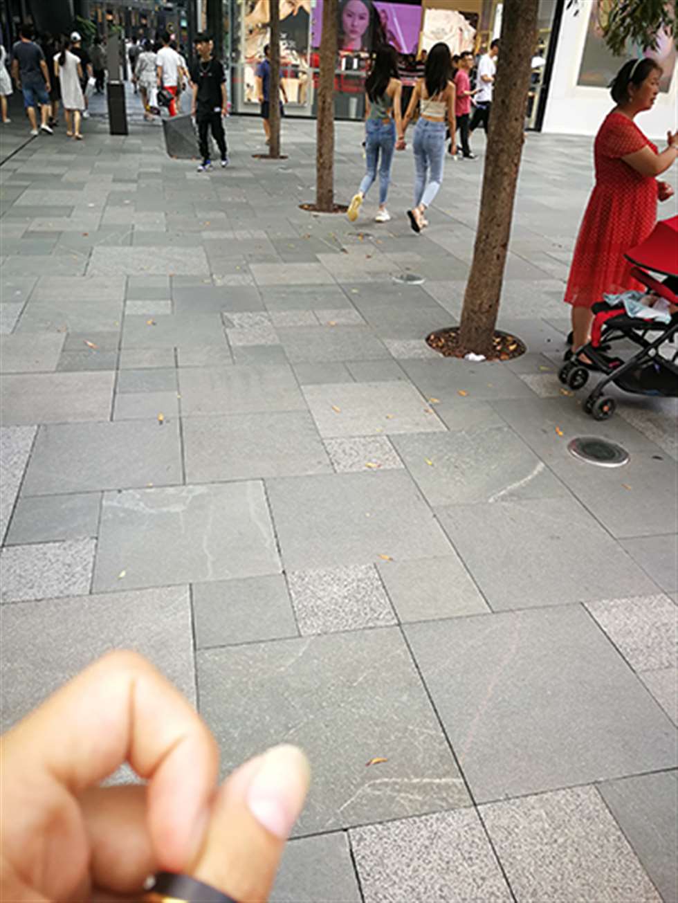 图片[3]-【慕容笙赛贴】闺蜜出行-街拍流行馆