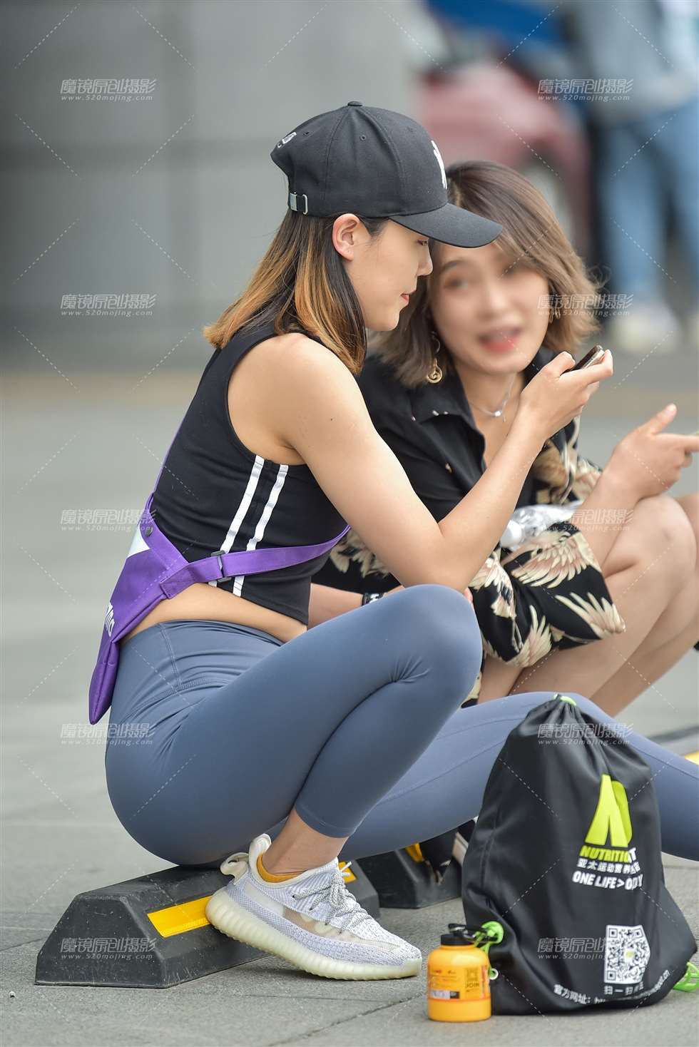 图片[4]-【赛德克赛帖】身材匀称的性感瑜珈美妇-街拍流行馆