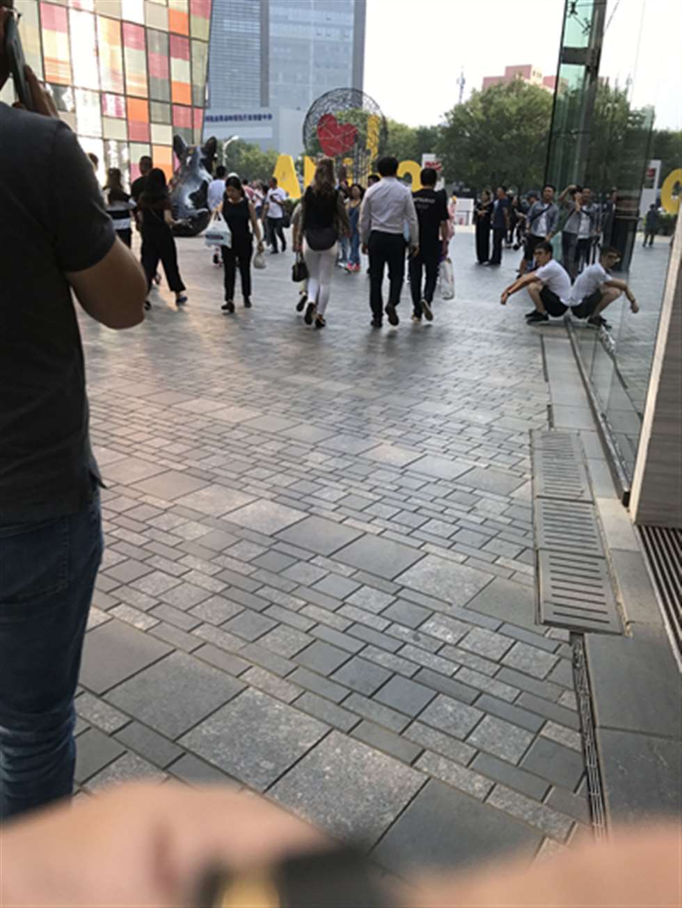 图片[3]-【玻璃赛帖】漂亮与性感-街拍流行馆