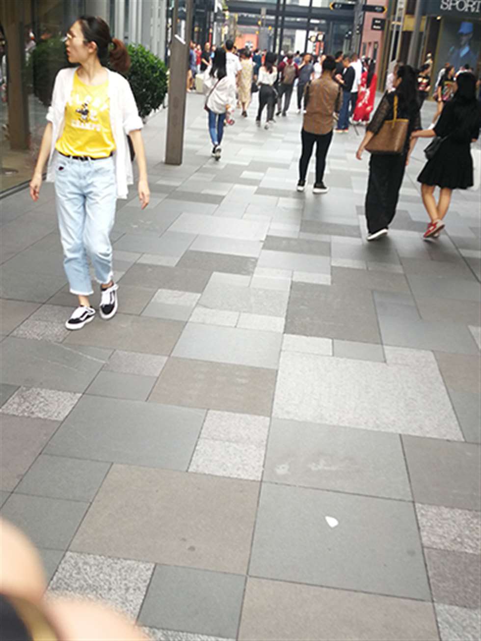 图片[3]-【慕容笙赛贴】戴帽子美女-街拍流行馆