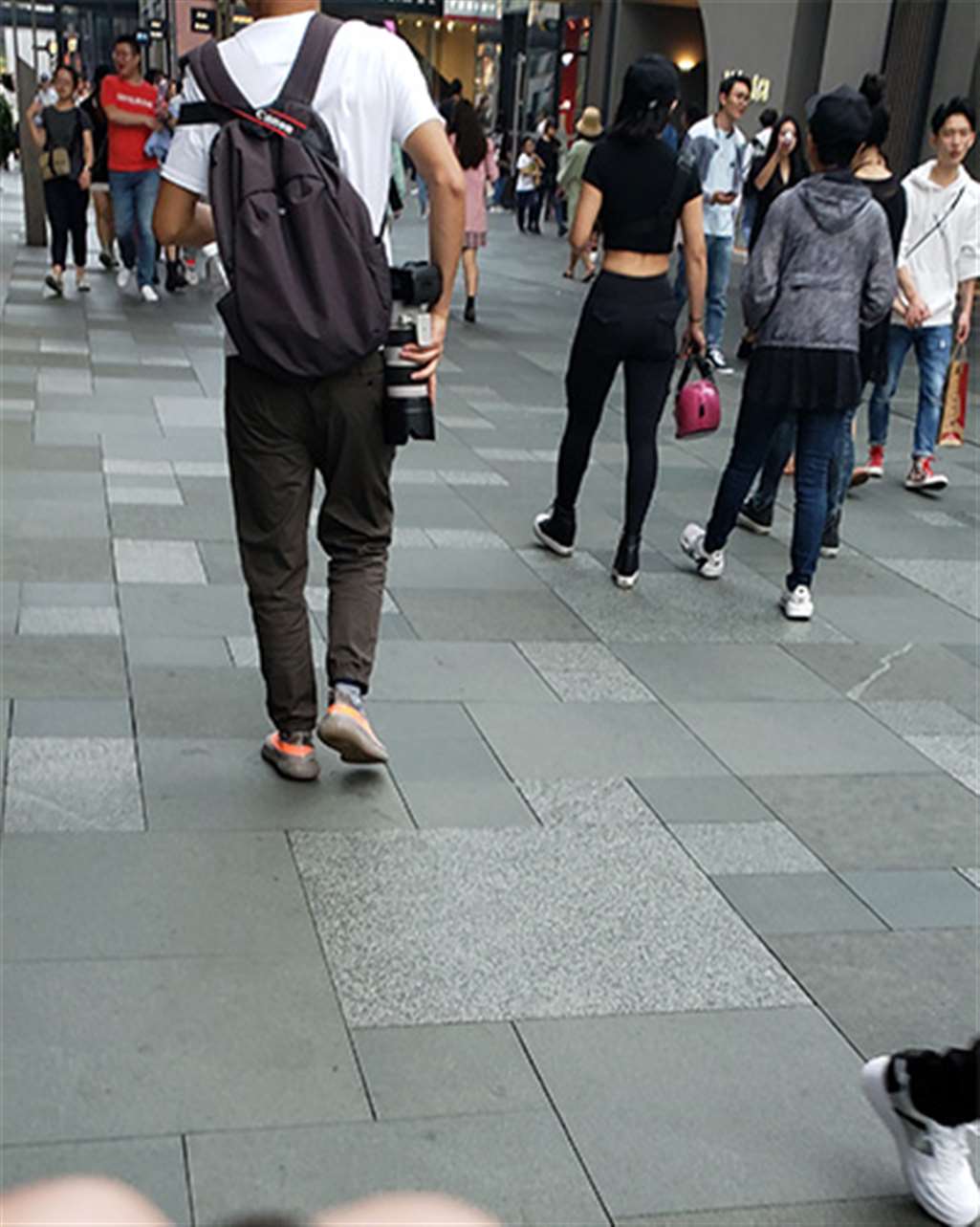 图片[3]-【凯恩赛贴】翘臀**-街拍流行馆