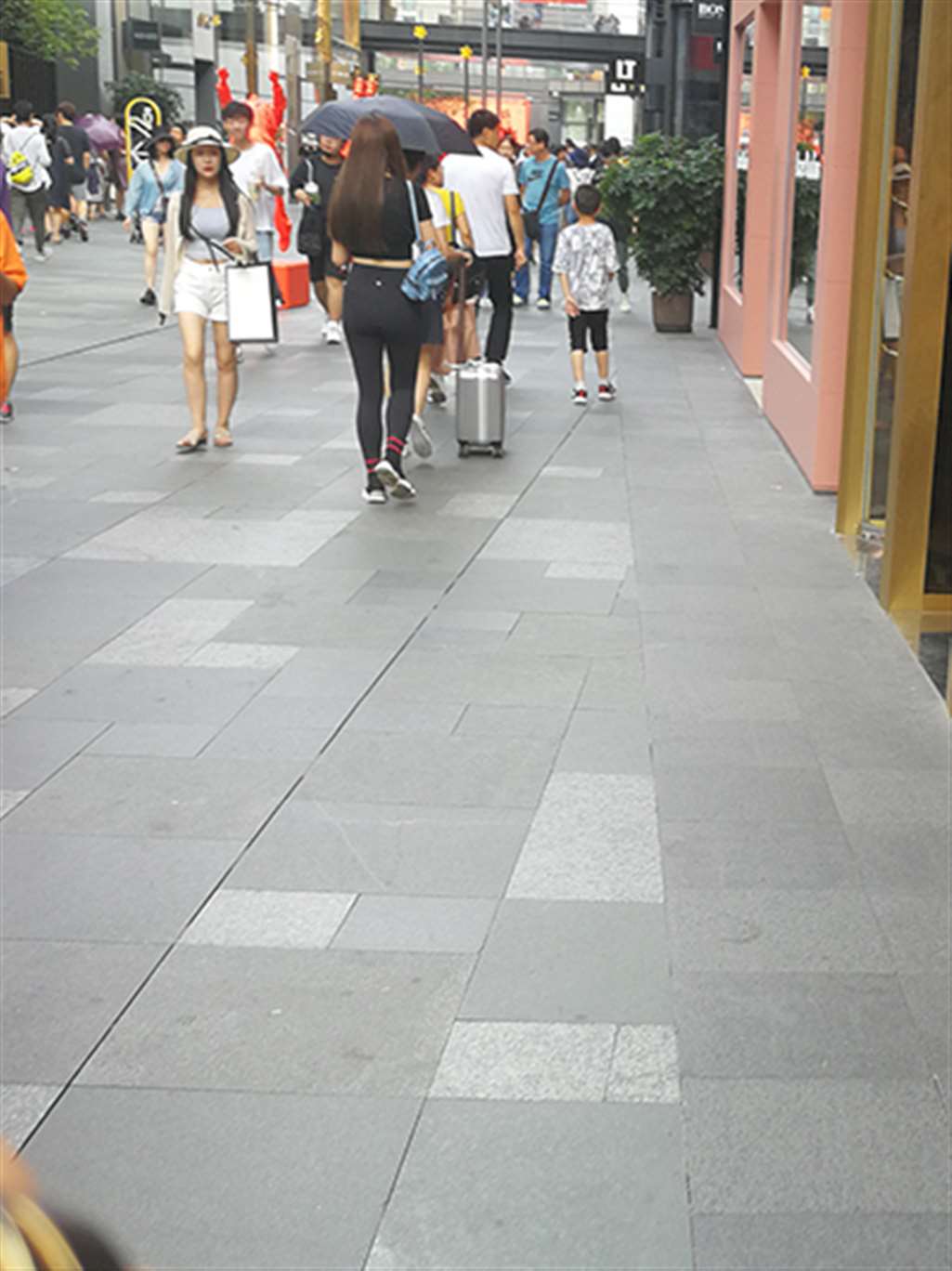 图片[3]-【慕容笙赛贴】导航的小姐姐-街拍流行馆