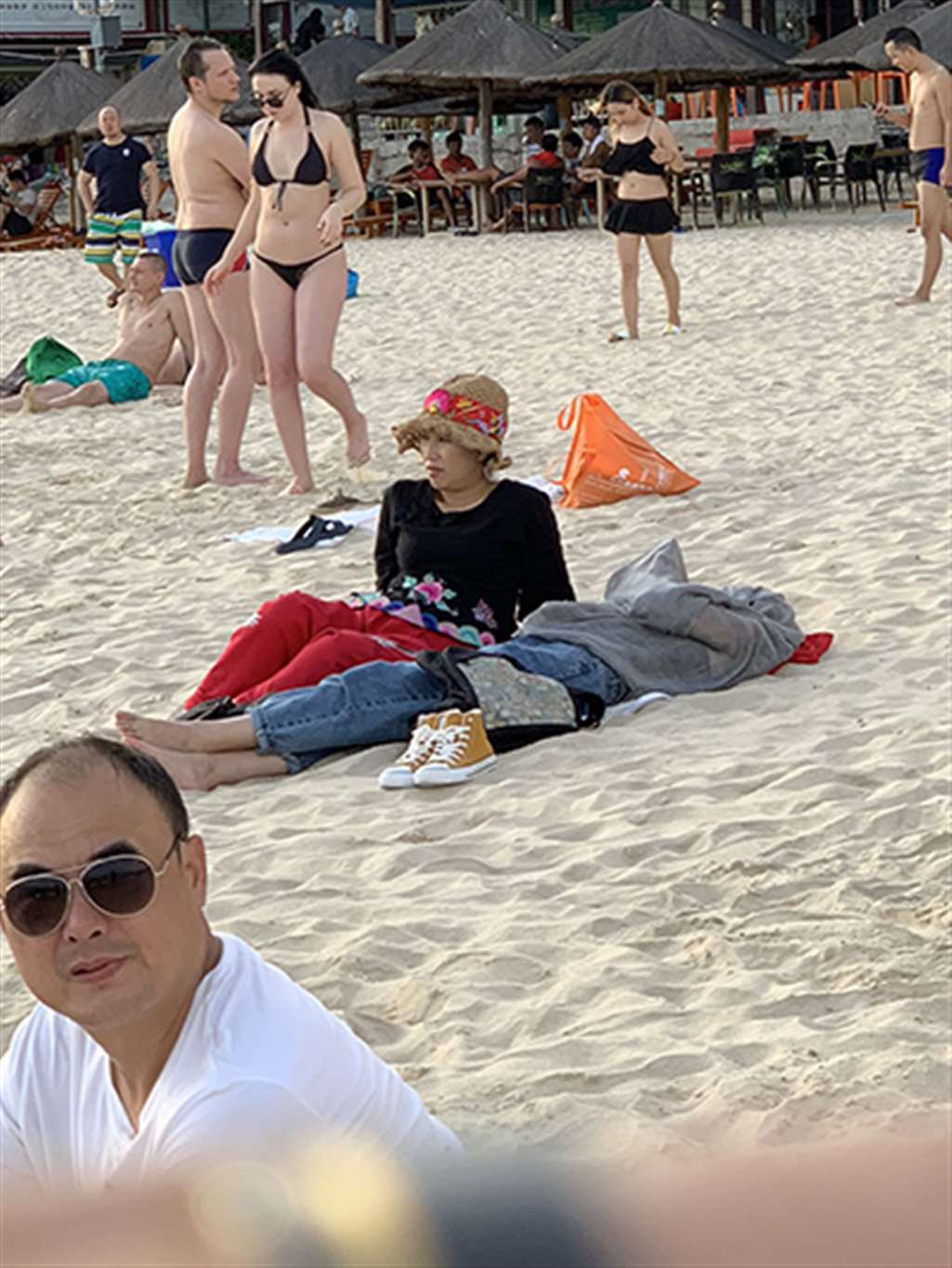 图片[3]-【视觉冲击赛贴】她，可称呼为（极品美臀）吗？-街拍流行馆