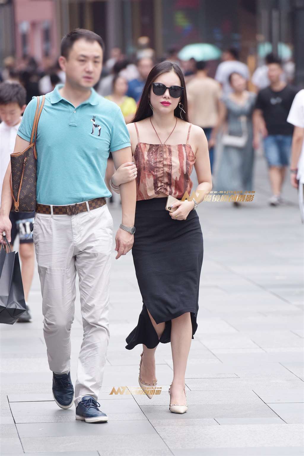图片[1]-包臀裙**-街拍流行馆