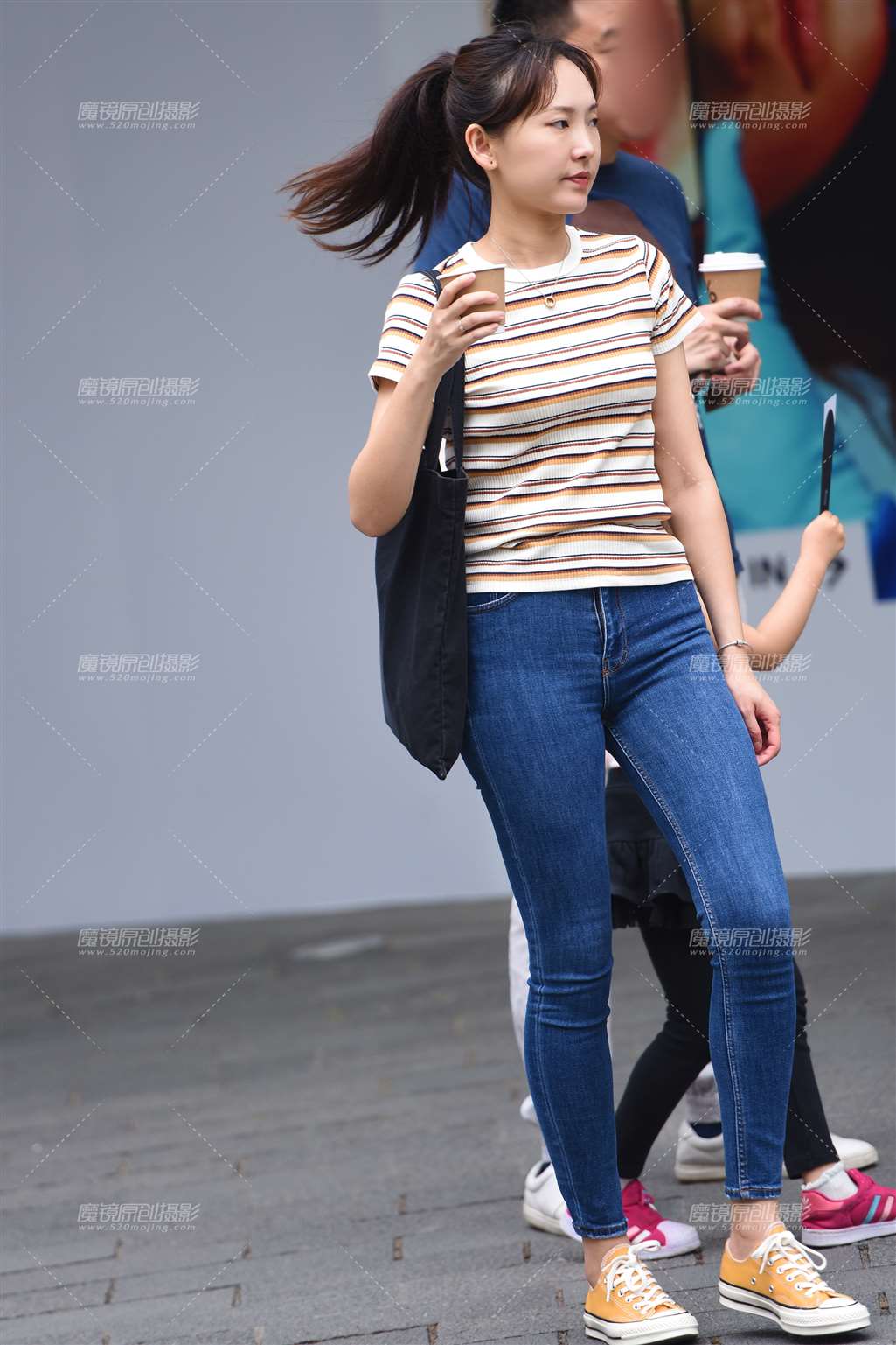 图片[1]-太烫-街拍流行馆
