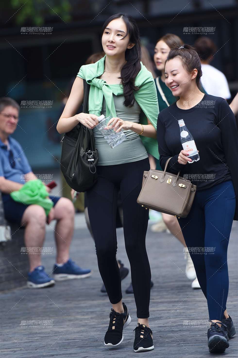 图片[1]-购物-街拍流行馆