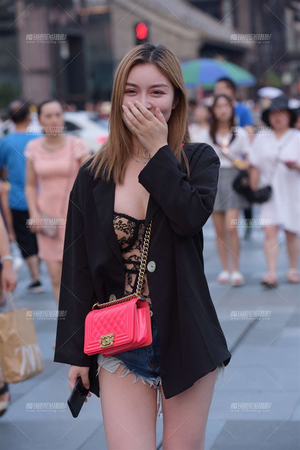 图片[4]-丰满 美女-街拍流行馆