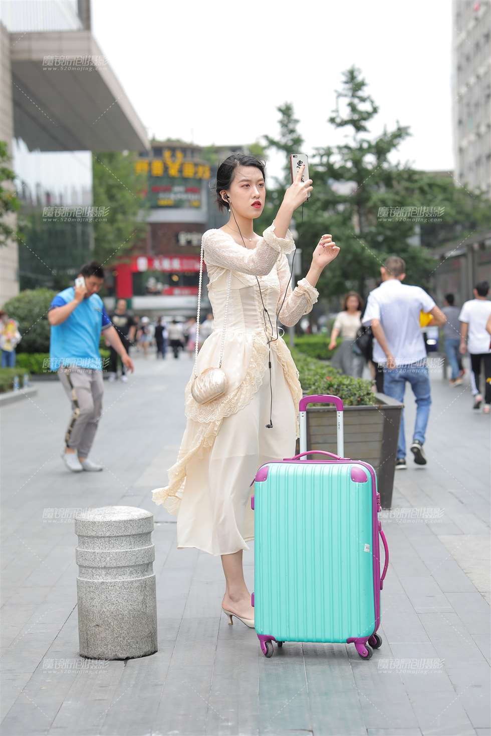 图片[5]-长裙飘飘-街拍流行馆