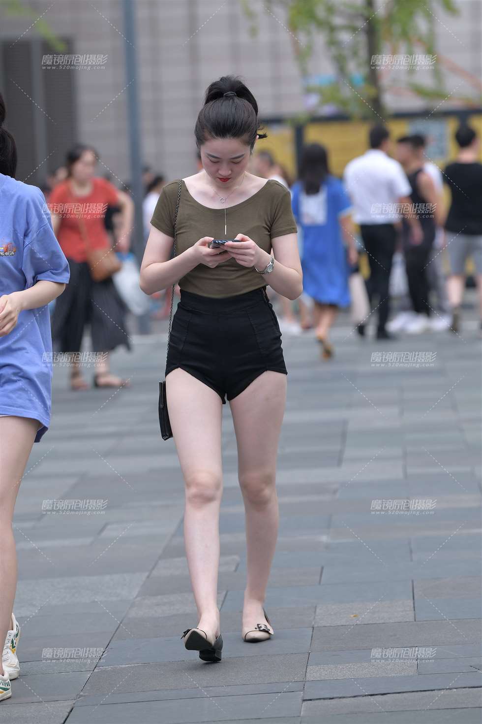 图片[3]-白嫩美腿美女-街拍流行馆