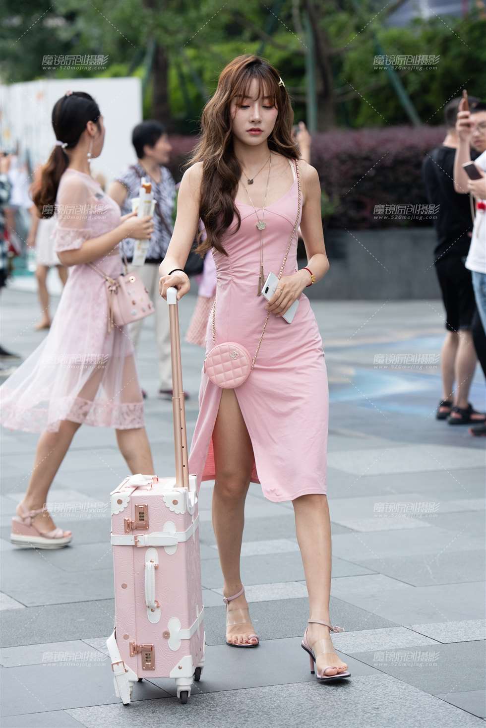 图片[4]-笑容甜美的美女-街拍流行馆