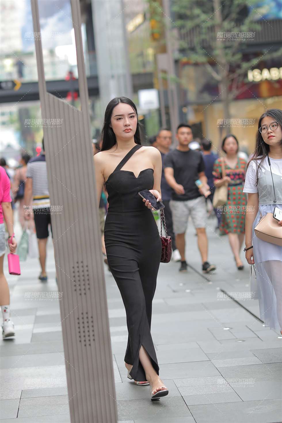 图片[3]-黑色连体衣-街拍流行馆
