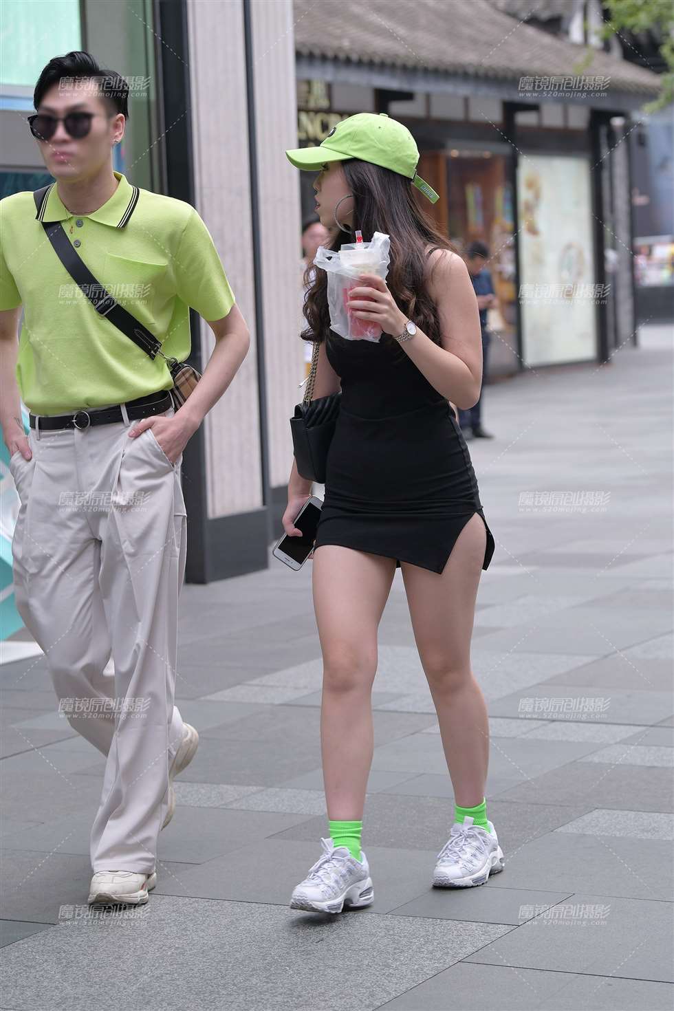 图片[1]-超短包臀裙-街拍流行馆