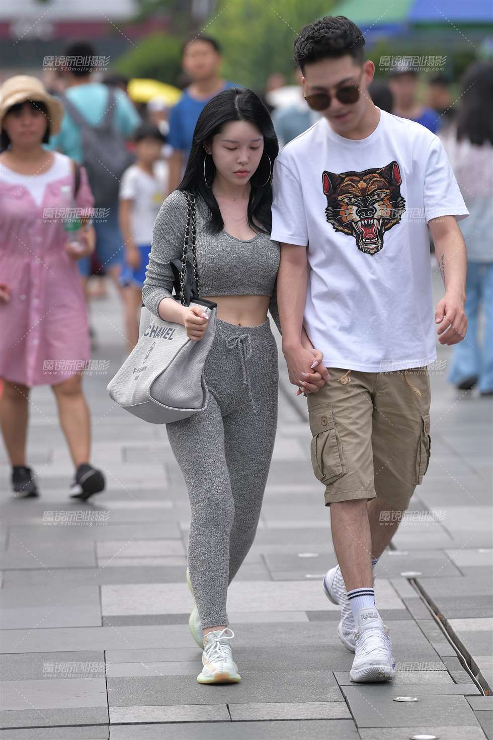 图片[3]-HAO身材的女友-街拍流行馆