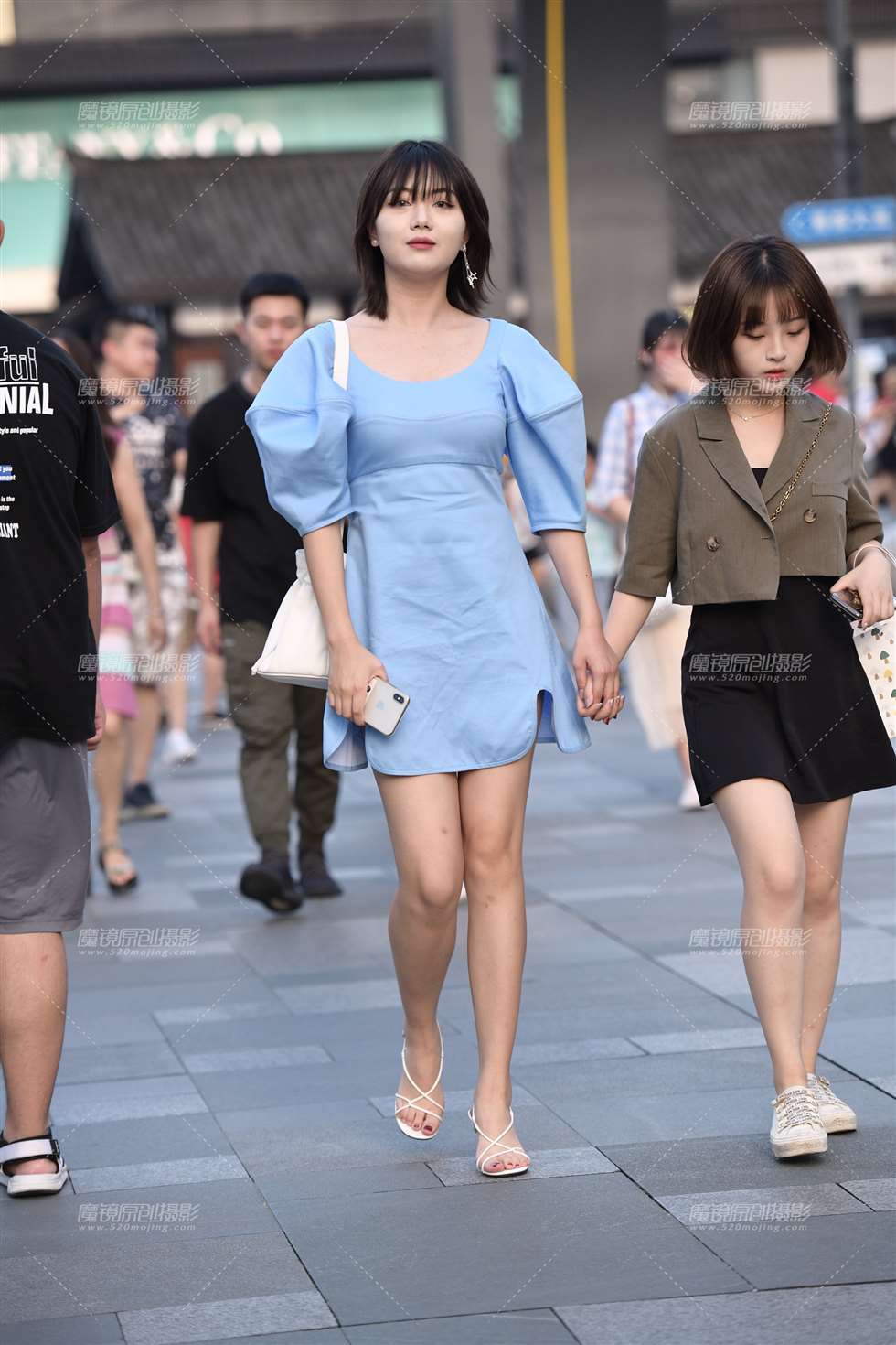 图片[5]-长腿美女-街拍流行馆