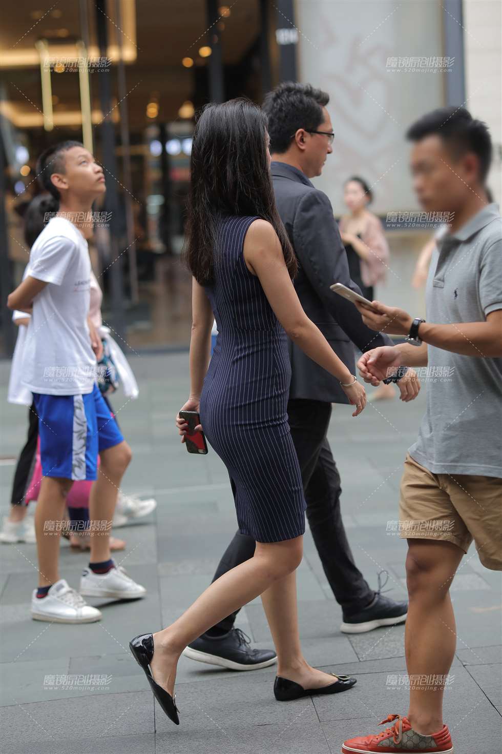 图片[2]-女经理-街拍流行馆