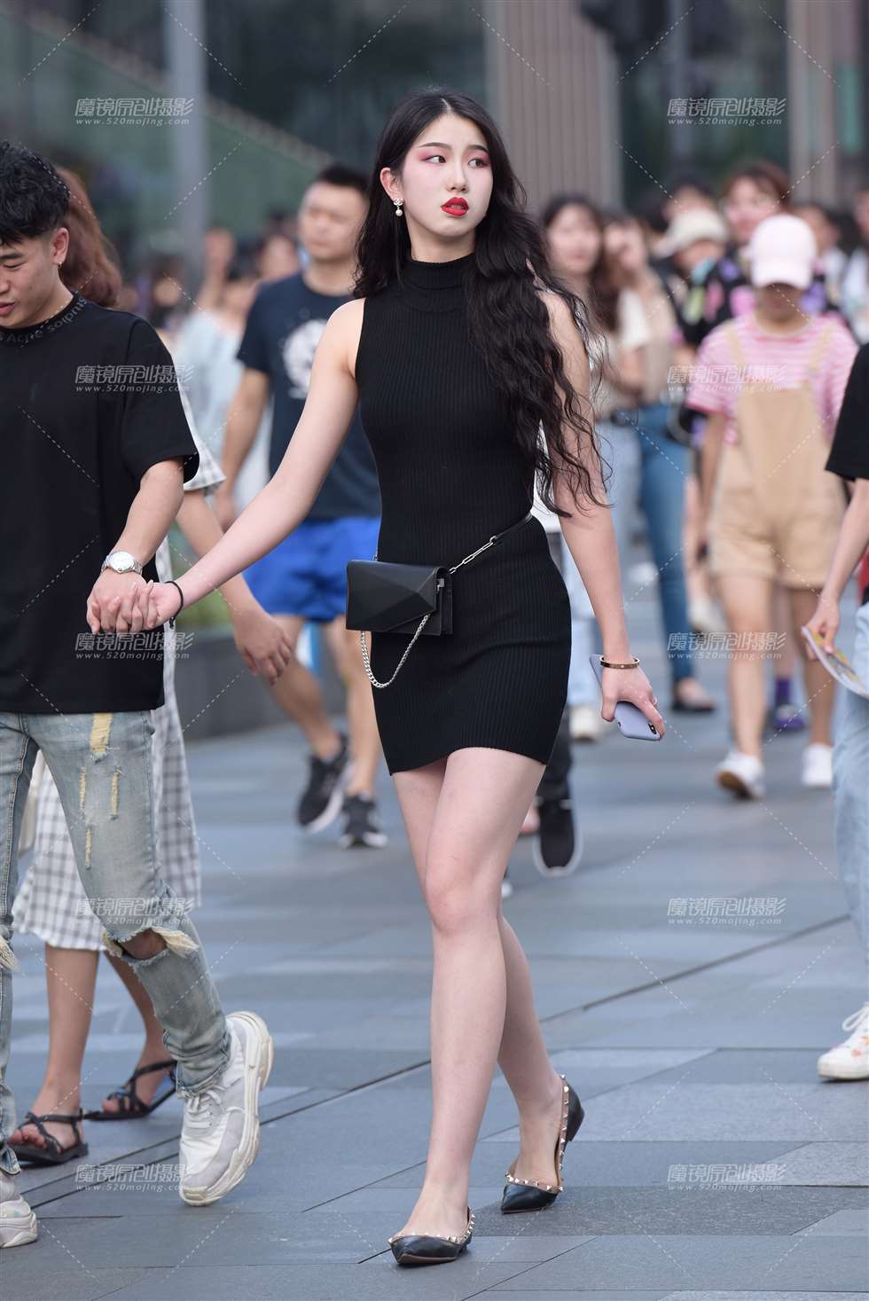 图片[3]-包臀裙美女-街拍流行馆