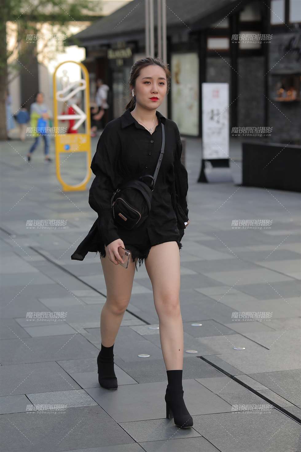 图片[4]-就喜欢这样的白皙肉感美腿-街拍流行馆