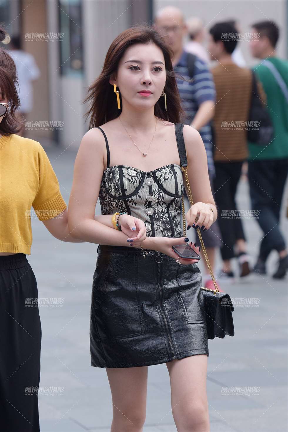 图片[3]-闺蜜-街拍流行馆