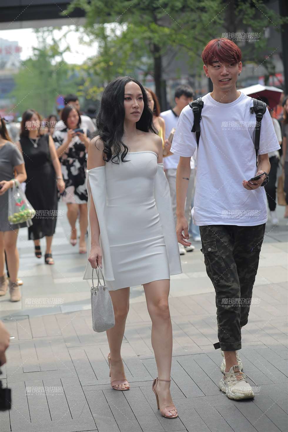图片[4]-性感时尚的吸睛美女-街拍流行馆